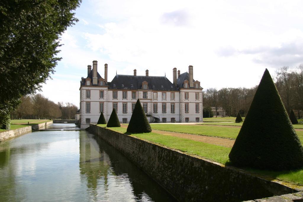 Chateau-Hotel De Bourron Exteriér fotografie